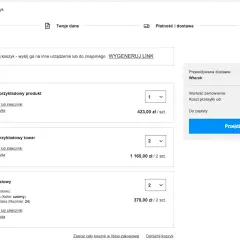 Koszyk zawiera trzy produkty: pierwszy przykładowy produkt, czwarty przykładowy towar i zestaw testowy.