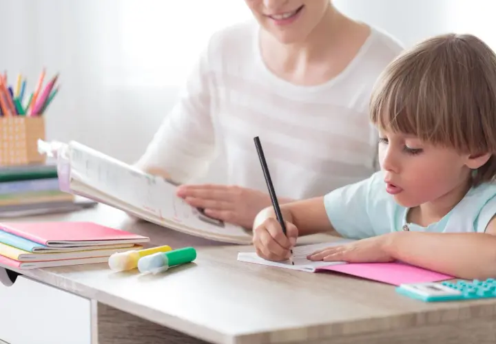 Zajęcia z terapii pedagogicznej w szkole podstawowej - kluczowe korzyści dla dzieci